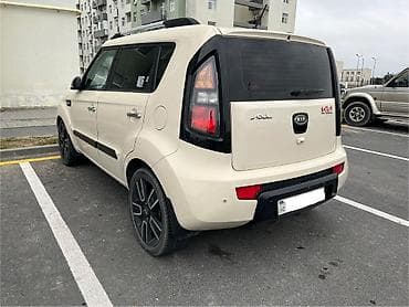 mini cooper kreditle: Kia Soul: 2 l | 2011 il Krossover — 9