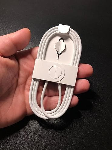 m2 macbook pro: Kabel Apple, Type C (USB-C), Yeni — 1