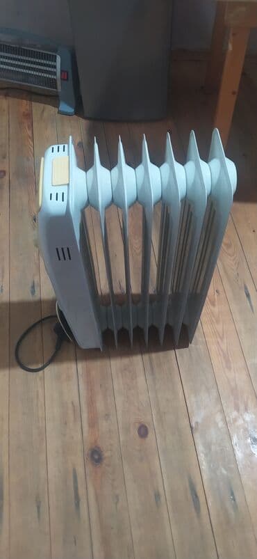 yağ çəkən aparat qiyməti: Təzə yağ radiatoru, istifadə olunmayıb, ayaqları (təkərləri) — 3