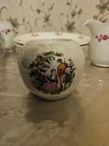 galaxy qazan destleri: Müxtəlif qab-qacaq və şüşə məmulatları toplusu. 15 man. elmler — 3