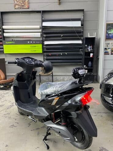 VAZ (LADA): 50 sm3, 2024 il — 6