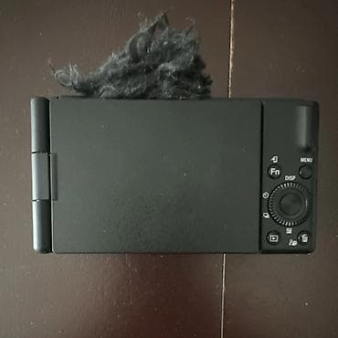 sony uslitel: Əfsanəvi Sony Zv1 fotokamerası! 2020-ci ilin ən yaxşı kompakt — 2
