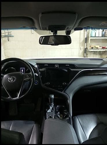 sador disk: Toyota Camry: 2.5 l | 2018 il Sedan — 7