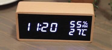 divar saatlari 2019: Stolüstü elektron saat Elektron masaüstü saat Taxta elektron — 1