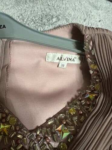 Atlas şıfon don. 1 dəfə geynilib. Hicablı xanımlar üşündə ugundur