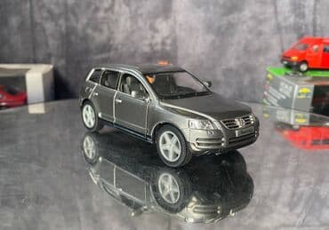 20 qepik: Коллекционная модель volkswagen touareg grey metallic 2003 kinsmart — 5