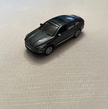 dəmir masin: Metall miniatür avtomobil modeli - Korpus: metal die-cast, detallı — 2