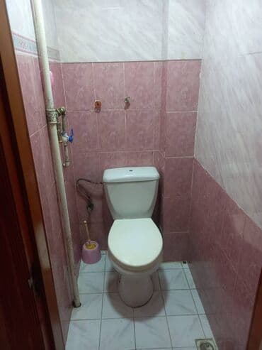 kiraye evler 2022 neftçilər: Xətai rayonu,Qaqarin korpusu terefde 3 otaqli,təmirli menzil kirayeye — 4