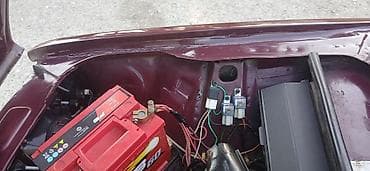 masın 07: VAZ 2107 sedan – tünd bordo rəngli klassik model. - Kuzov: 4 qapılı — 6