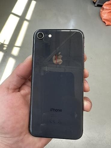 komputer ikinci el: IPhone 8, 64 GB, Qara, Barmaq izi — 2