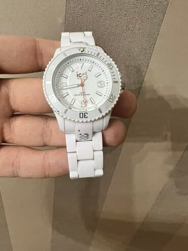 el fecr saat: Ağ rəngli ICE-WATCH qol saatı Gündəlik istifadə üçün sport qol saatı — 2