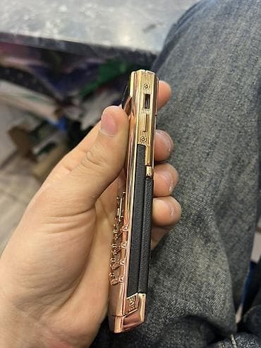 TV və video: Vertu Aster, rəng - Qızılı, Düyməli — 4