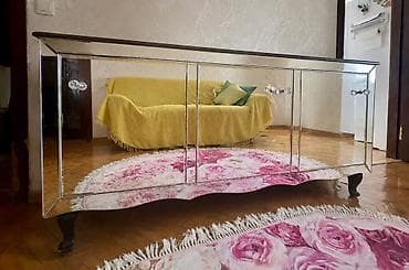 tunba: Güzgülü konsol/TV tumbası TƏCİLİ SATILIR - Ölçülər: uzunluq 154 sm — 2