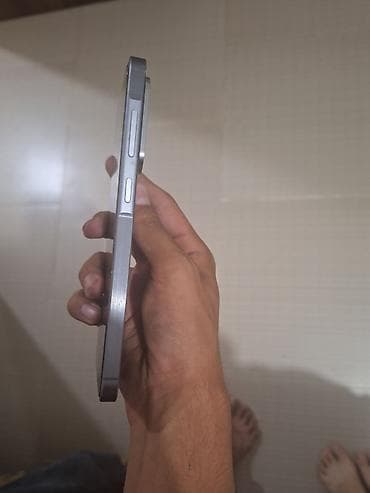 dubai version iphone: Samsung Galaxy A56 5G, rəng - Boz, Simsiz şarj — 3