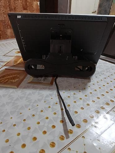 samovar 10 litre: USB uclu mikrofon təqdim olunur. Şəkildə görünən model kompüter və — 3