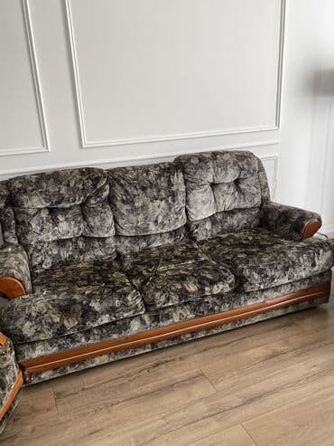 куплю обеденный стол: Диван, Б/у, Раскладной, Нет доставки — 2