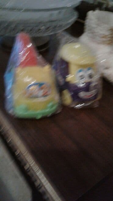 qadın maşınları qiyməti: Oyuncaq mashinlar satilir tezediler 1 ededi 2 ve 3 azn Oyuncaq fen — 4