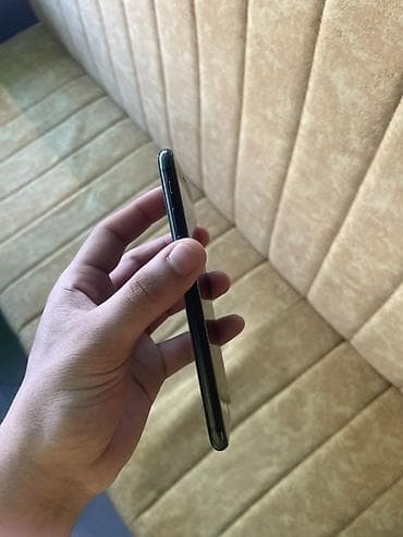 borofone be28 plus: IPhone SE 2020, 64 GB, Qara, Barmaq izi — 3
