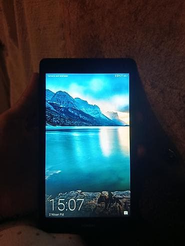 honor planşet qiymetleri: Huawei planşet - Marka/model: Huawei (8 düym ətrafı ekran) - Ekran — 2