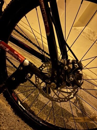 велосипеды с надувными колесами: İşlənmiş Dağ velosipedi 26", sürətlərin sayı: 21, Ünvandan götürmə — 19