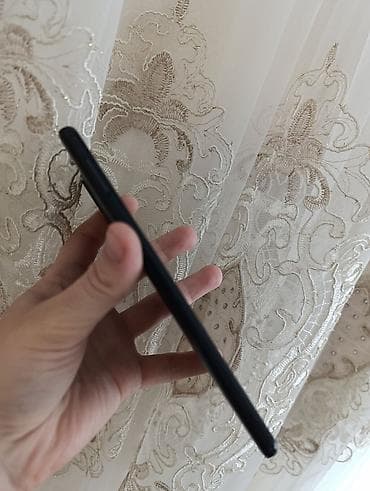 redmi not 10 ekranı: Redmi smartfon - Model: Redmi Note 10 Pro (şəkildəki arxa panel və — 4