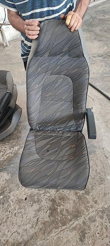 ij oturacaq: Avtomobil oturacağı – ön sürücü/yolçu tipli - Material: parça — 1