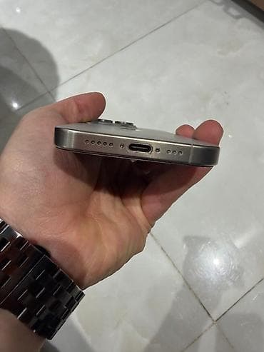 lalafo iphone 13: IPhone 15 Pro, 256 GB, Natural Titanium, Simsiz şarj, Face ID, Sənədlərlə — 4
