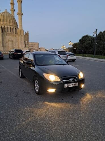 chevrolet malibu qiymeti: Hyundai Elantra: 1.6 l | 2010 il Sedan — 1