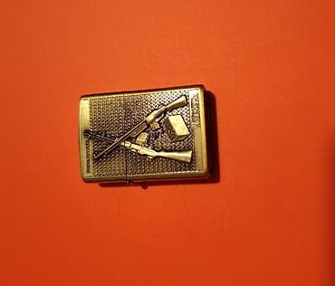 qızıl kulce: Metal benzinli alışqanlar kolleksiyası - Korpus: polad/metal — 3