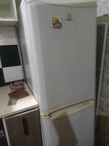 soyuducu bine: 2 qapılı Indesit Soyuducu Satılır, rəng - Ağ — 2