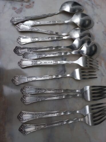 6 qaşıq
6 çəngəl
6 bicaq