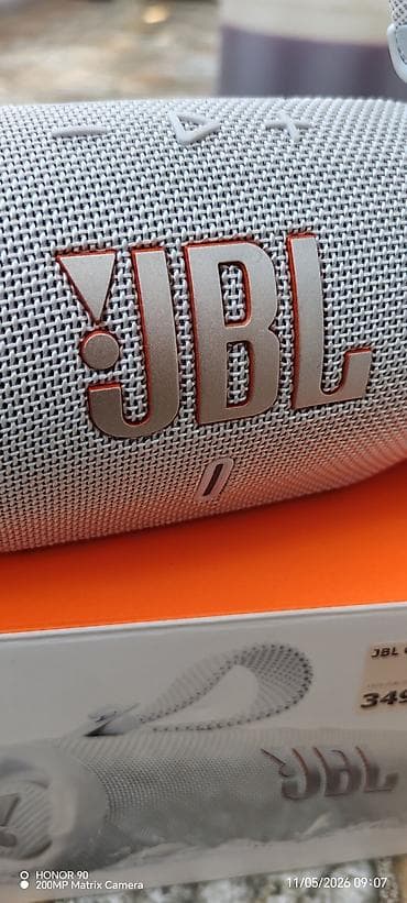 kalonkalar maqintafon: JBL Kolonka, Növ - Portativ, rəng - Ağ — 1
