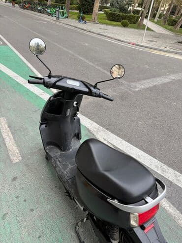 электро мотоцикл: Elektrik skuter – şəhər içi sürüş üçün ideal, kompakt və səssiz. 2000w — 7