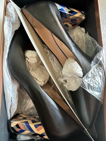 qara mokasinlər: Tuflilər, Ölçü: 38, rəng - Qara, Yeni — 2