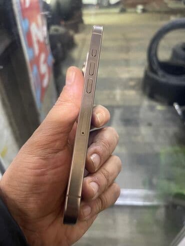 iphone 12 pro islenmis: IPhone 16 Pro, 128 GB, Desert Titanium, Simsiz şarj, Face ID, Sənədlərlə — 6
