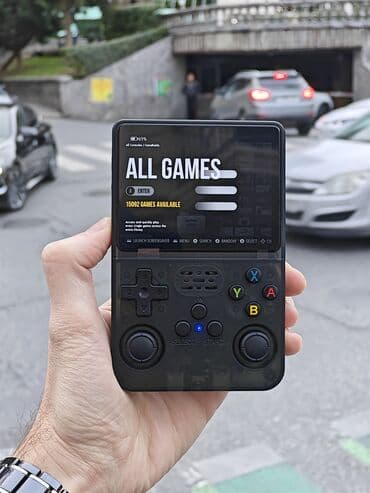 R36S Retro Game Console