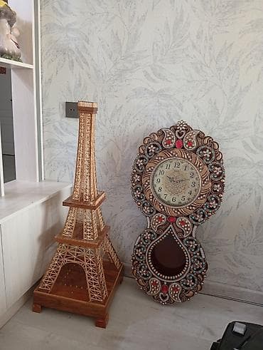 Süni güllər: Divar saatları — 1