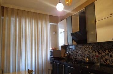 əcəmi: Nəsimi rayonu Memar Əcəmi metrosunun yaxınlığında, 17 mertebeli — 6