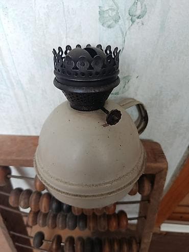 Kerosinli antik lampa başlığı - Material: metal korpus, üst hissədə