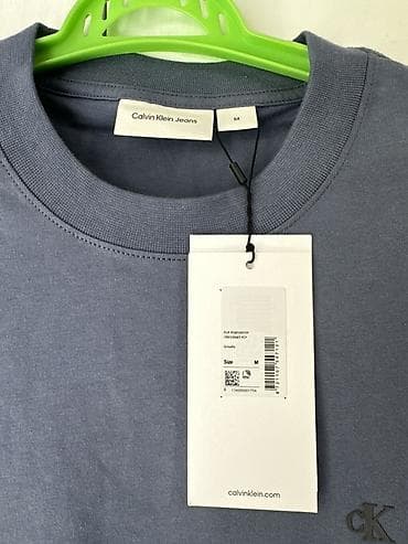 sentrum qiyməti: Futbolka, Calvin Klein, M — 2