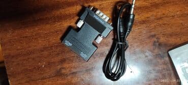 komputer notebook: HDMI to VGA Converter — 5