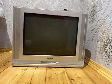 Samsung kineskop TV - Korpus: gümüşü rəng, ön paneldə inteqrə olunmuş