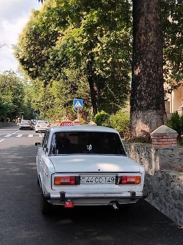 ford teker: VAZ 2106 sedan – klassik ağ rəngdə. Xarici xüsusiyyətlər: - Dördkünc — 2