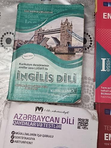 Kitablar və jurnallar: İngilis dili Testlər 11-ci sinif, DİM, 1-ci hissə, 2019 il — 10