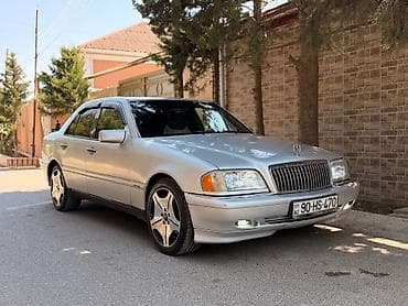 p4 disk: Mercedes-Benz C-Class: 1.8 l | 1997 il Sedan — 8