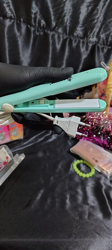 saç utusu: Mini saç ütüsü – kompakt və yüngül model - Rəng: nənə yaşılı (mint) - — 2