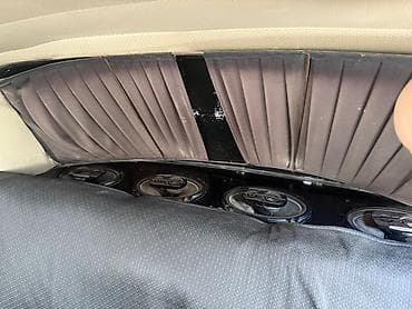 mitsubishi pajero dizel: VAZ 2106 sedan – mavi rəng Texniki xüsusiyyətlər: - Kuzov: 4 qapılı — 8