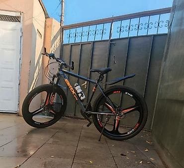 grand bicycle: 29lux BMX Velsoped 400 man alinib 200 man satilir. unvan — 1