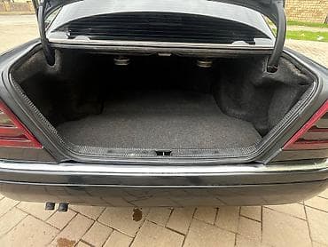 muhərik: Mercedes-Benz C-Class: 2.2 l | Sedan — 6