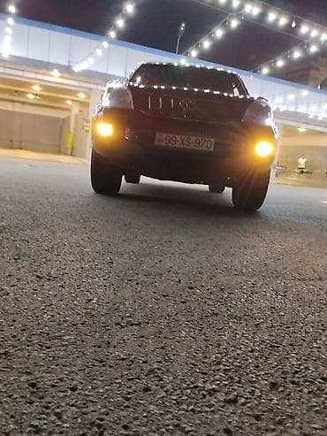 Salon: Toyota Land Cruiser Prado salonu - Geniş və rahat salon,7yerlik - — 6
